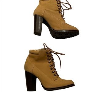 Colin Stuart Women's Block Heel Ankle Boots